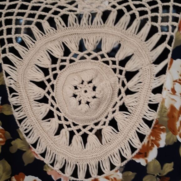 Dreamers floral crochet cardigan/cover up - Picture 4 of 6